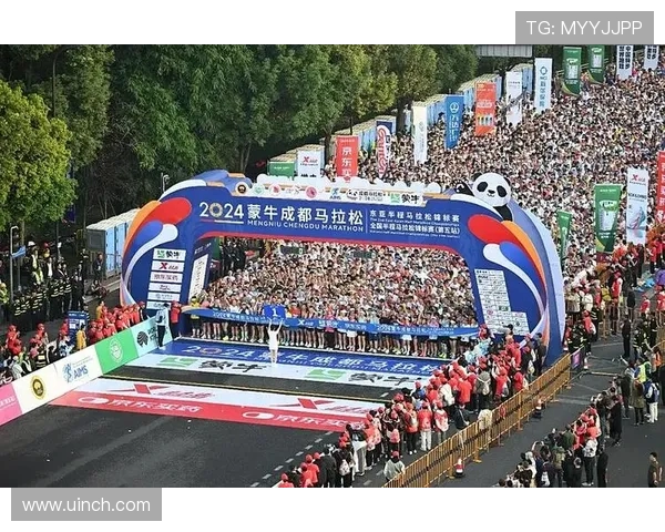 成都飞盘队在城市马拉松中的耐力表现精彩点评与分析