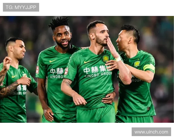 杭州攀岩队在马拉松大满贯积分榜上以77分稳居第一名