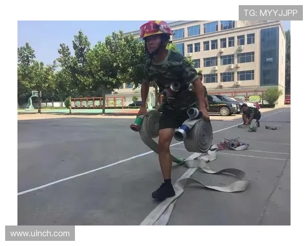 深圳滑板队反击战术解析与实战应用探讨